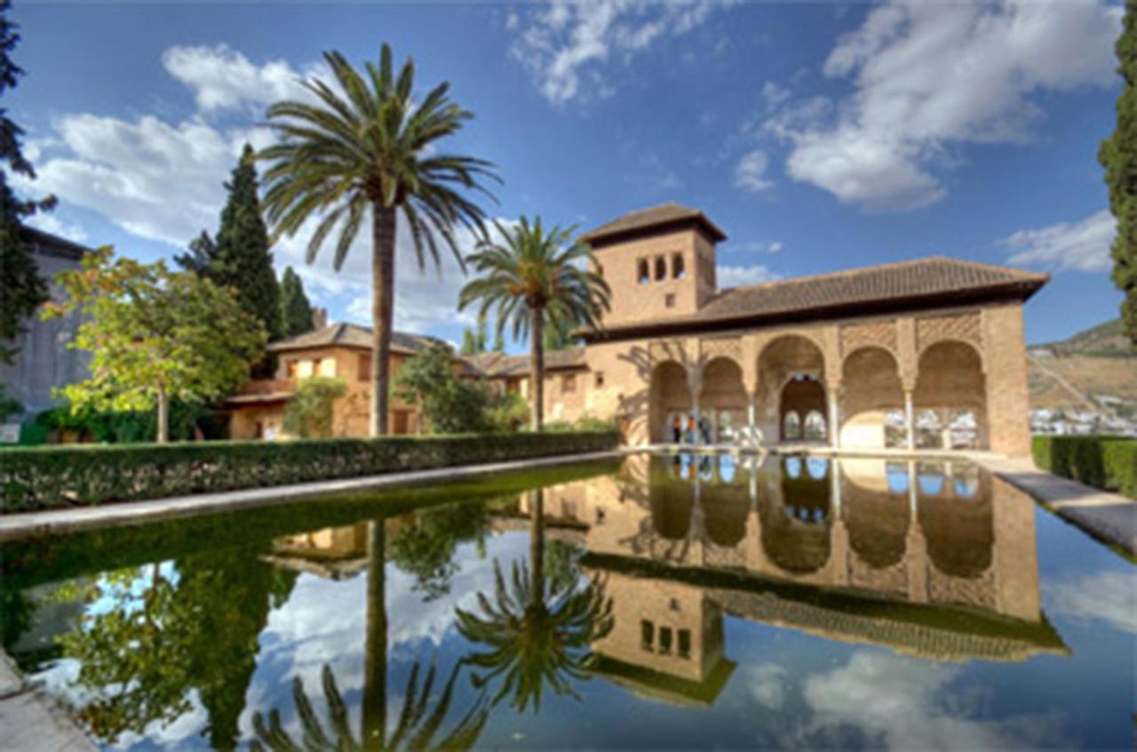 Casa Alhambra - Centro Historico Con Jardin Privado Apartman Granada Kültér fotó